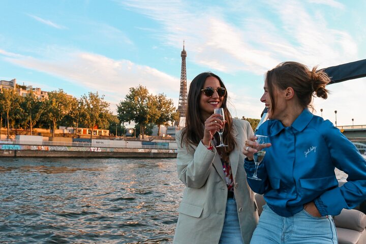 Private cruise in Paris